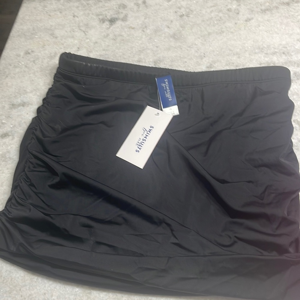 Swim skirt